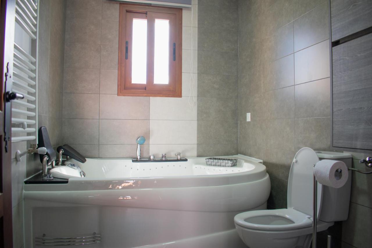 Apartamentos Cerezo La Codosera Buitenkant foto